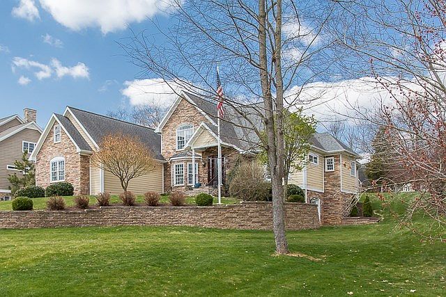 1st image of 1389 Kentshire Dr