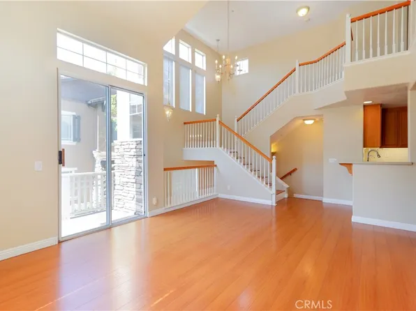 32 Garrison Loop, Mission Viejo, CA 92694