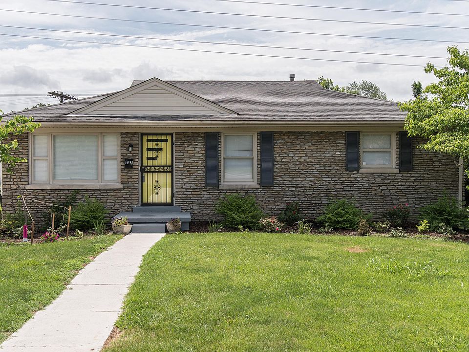 1st image of 252 Saint Ann Dr