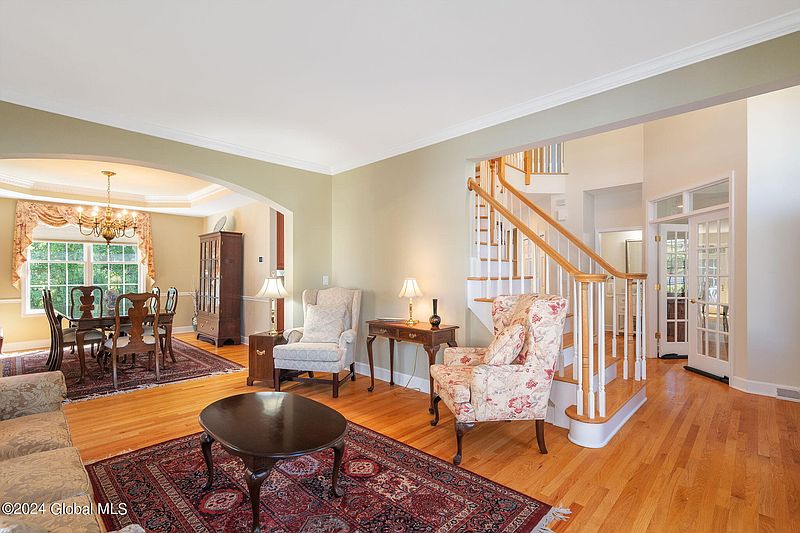 5th image of 17 Fairview Lane