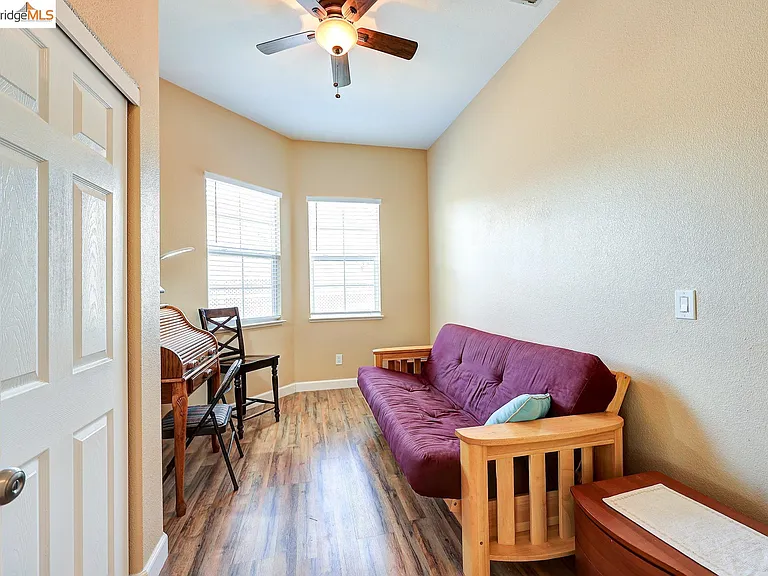 4050 Pier Point — Photo 31