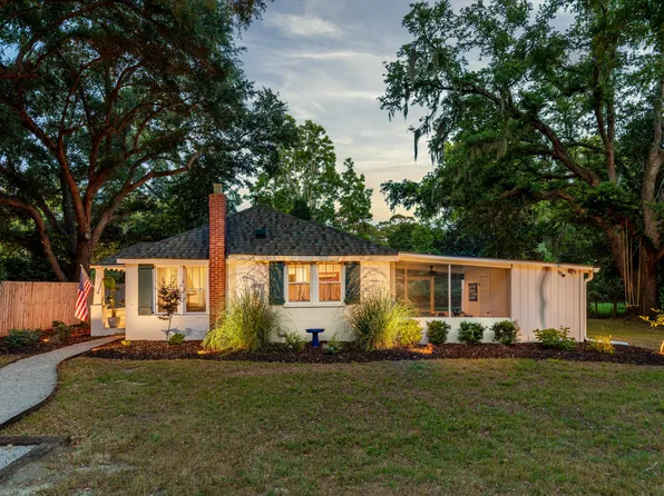 2811 Koger Ln, Johns Island, SC 29455