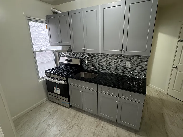 2222 Newbold Ave #1 — Photo 1