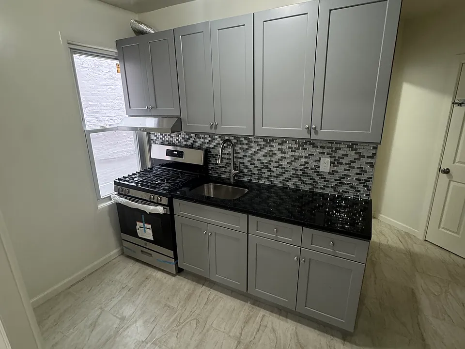 2222 Newbold Ave #1