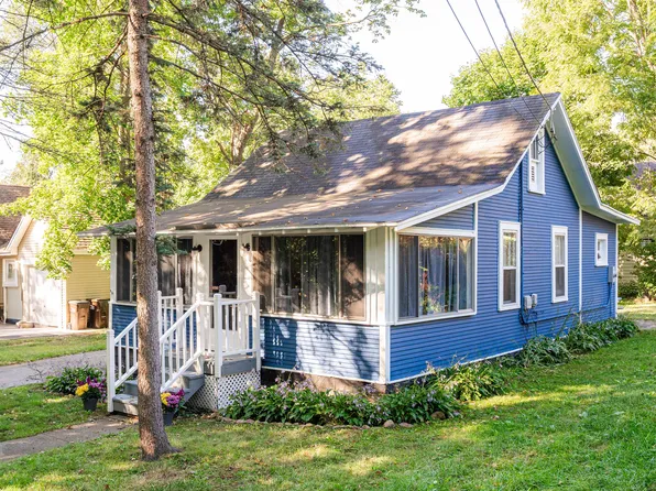 8415 Balder Dr, Cary, IL 60013