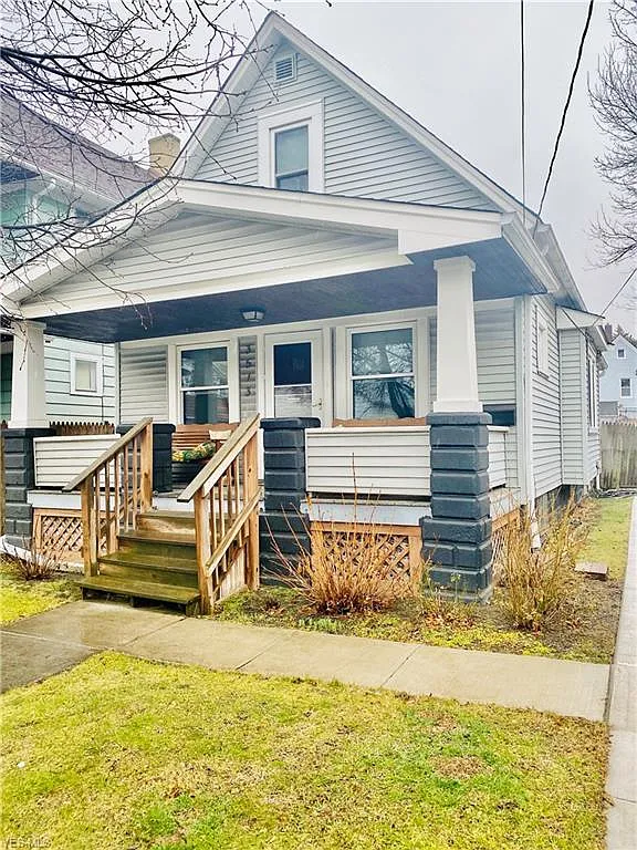 3513 W 49th St photo 1