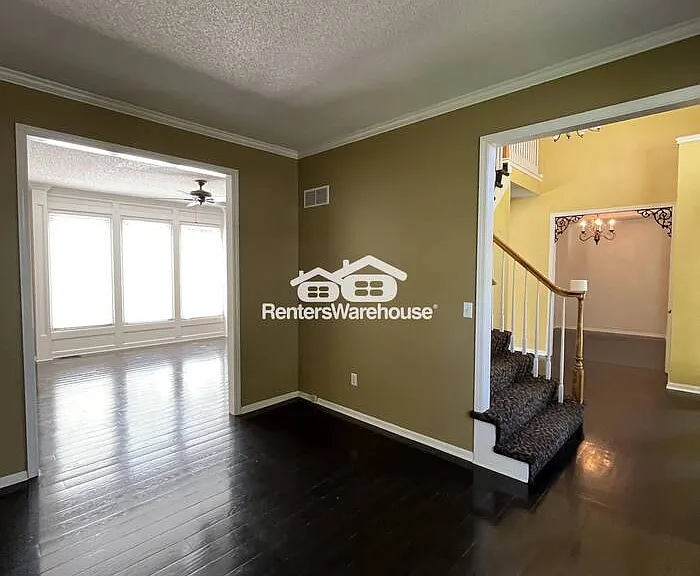 14008 Linden St — Photo 5