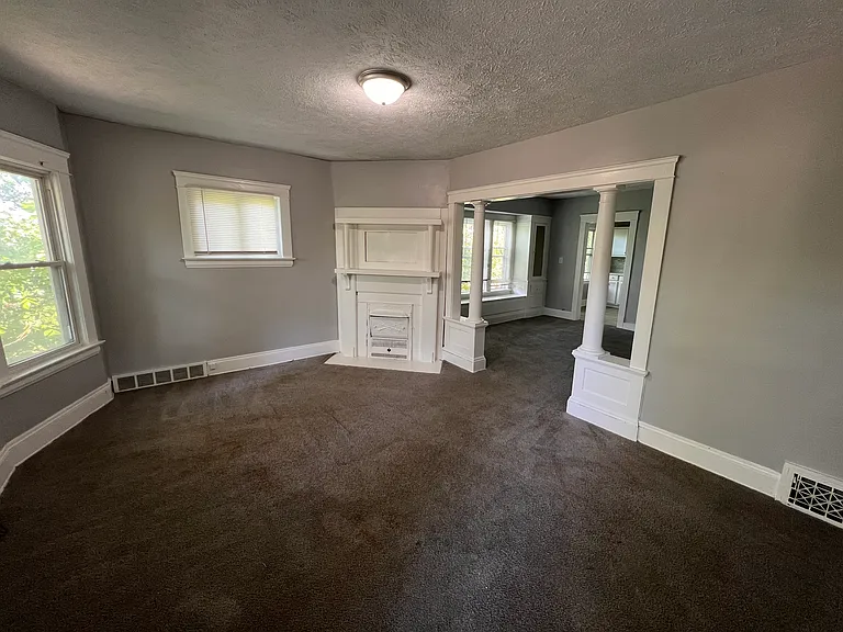 9421 Parkview Ave #2 — Photo 2