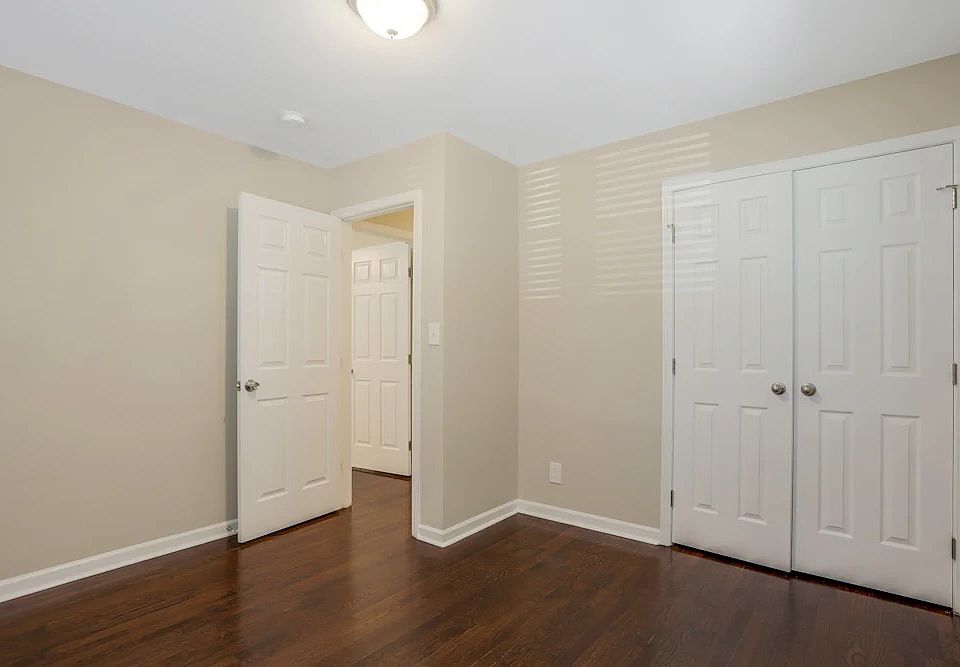 1st image of 3061 Remington St