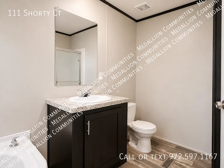 111 Shorty Ct — Photo 10