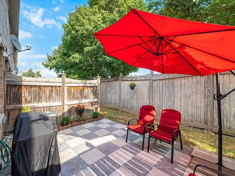 430 Mapleview Dr E #6 — Photo 28
