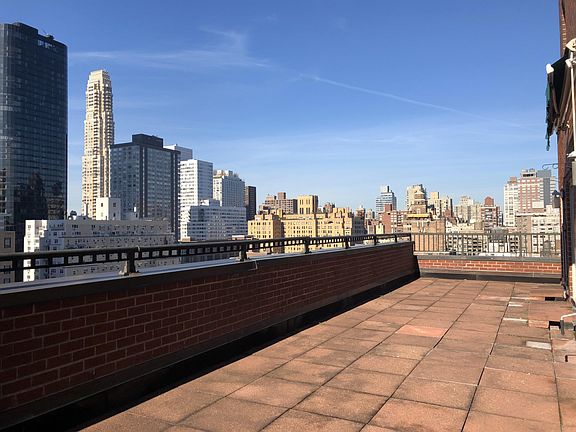 3rd image of 360 E 65th St #19C