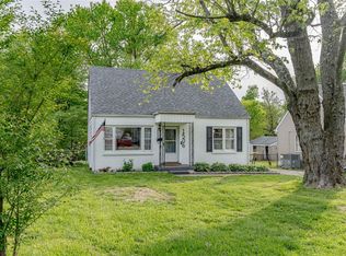 1506 Sharon Dr, Louisville, KY 40216