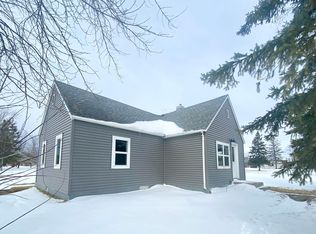 411 5th Ave SE, Baudette, MN 56623