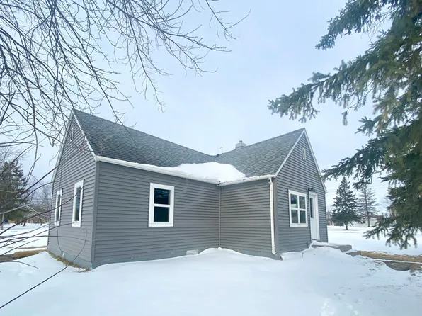 411 5th Ave SE, Baudette, MN 56623