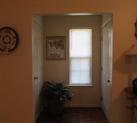 4th image of 112 Christopher Dr