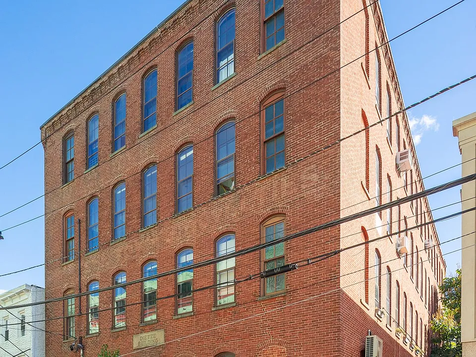 60 Union St #4S