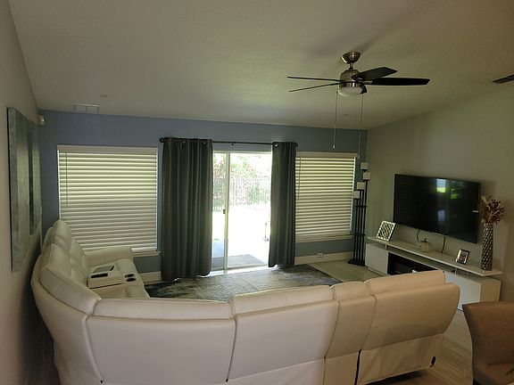 3rd image of 14166 Deep Lake Dr