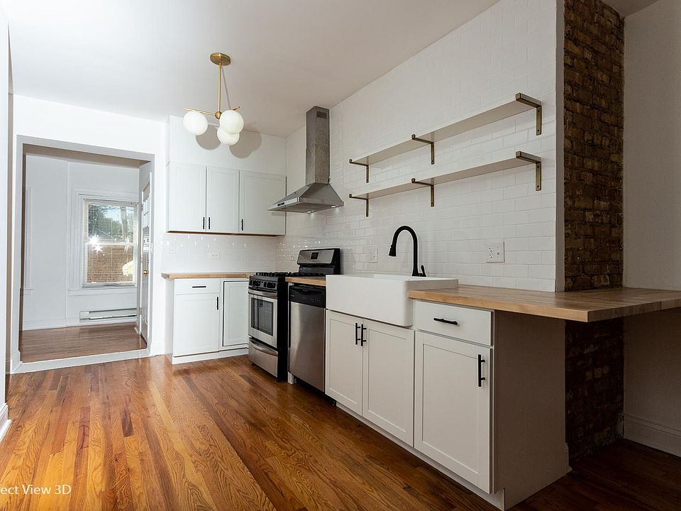 1st image of 3540 N Lowell Ave #1S