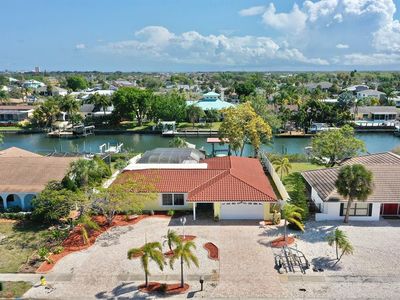 741 Flamingo Dr SW, Apollo Beach, FL, 33572