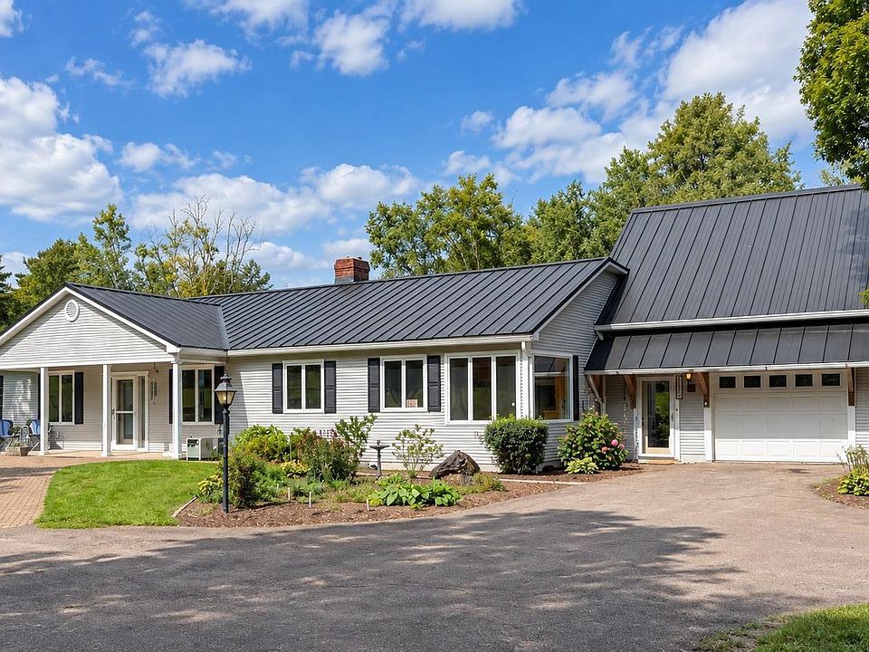 1st image of 2367 Hollow Road