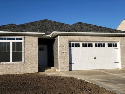 1804 Windjammer Dr, Bowling Green, OH, 43402