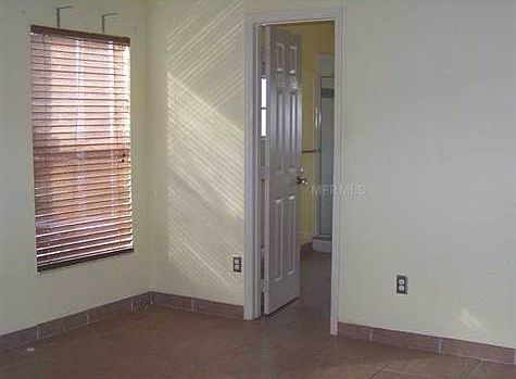 5th image of 1906 Ellery Ln
