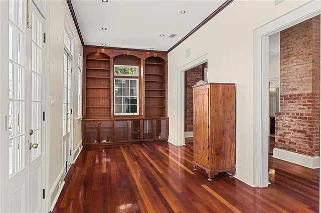 1 bed, 1.5 bath, 1478 sqft, $2,000 — Photo 2