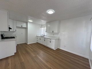 5th image of 4210 Ascot Ave #C