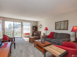 1460 Alameda Ave APT 8, Fircrest, WA 98466