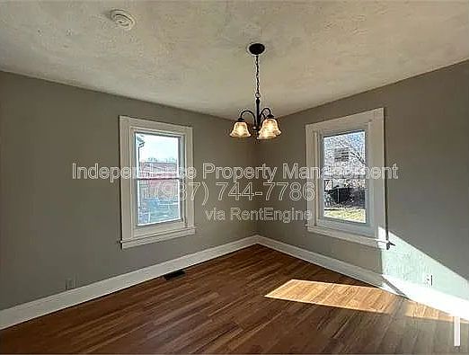 4th image of 1813 E 30th St