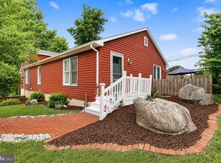 806 Mulberry Dr, Martinsburg, WV 25401