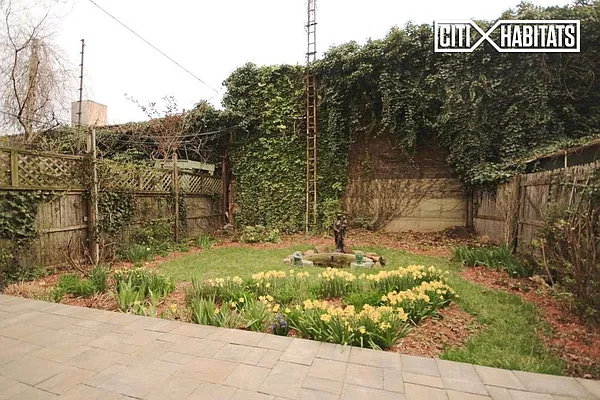 Rented by Citi Habitats | media 26