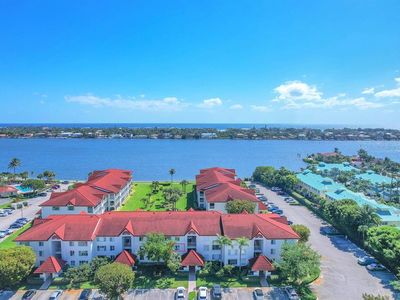 107 Half Moon Cir #E2, Hypoluxo, FL, 33462