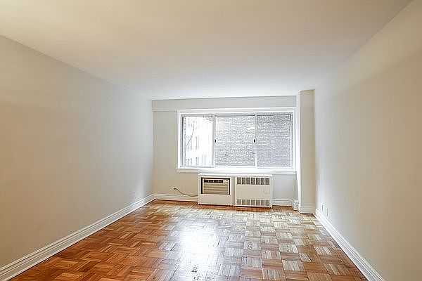 1st image of 360 E 65th St APT 4C