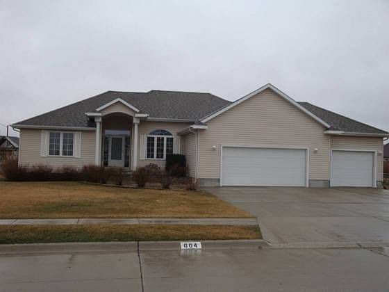 1st image of 604 Sweetwood Dr