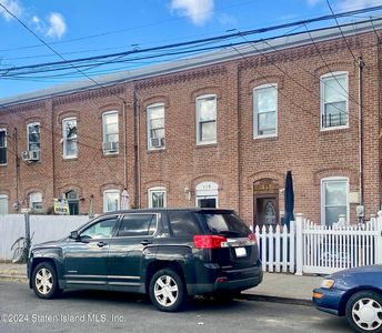 119 Chestnut Ave, Staten Island, NY, 10305