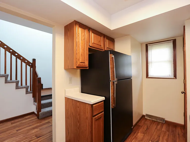 439 Foxfire Dr — Photo 8