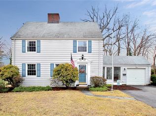 27 Fairfield Rd, West Hartford, CT 06117