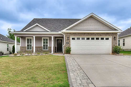 157 Dublin Loop Photo 1