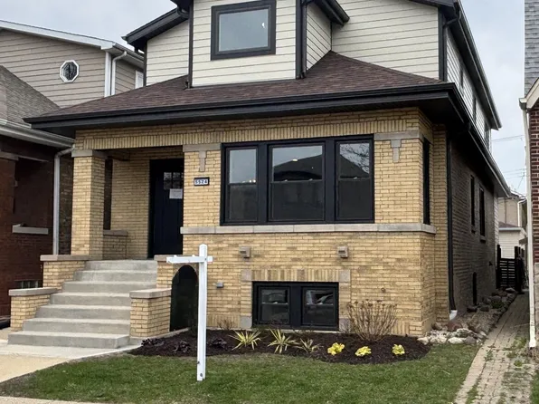 5524 W Byron St, Chicago, IL 60641
