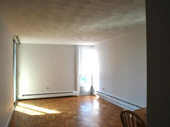 87 Glenbrook Rd, Stamford, CT