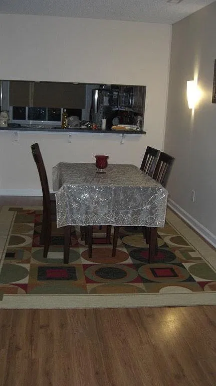 3 bed, 3.5 bath, 2378 sqft, $3,500 — Photo 4