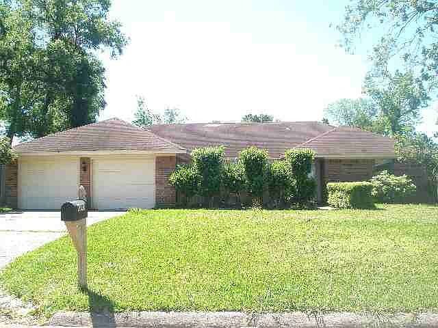 1st image of 6745 Greenwood Dr