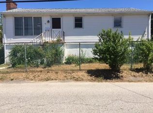 90 Kingsley Rd, Hull, MA 02045