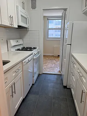 Sold by Orsid Realty Corp | media 7