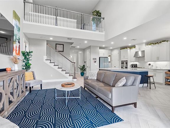 5th image of 4939 Los Robles Ct