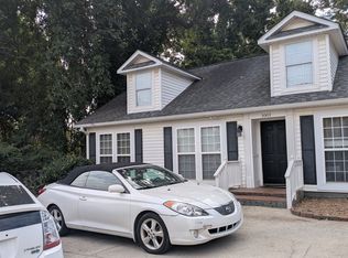 1001 W Lee Rd, Greenville, SC 29687