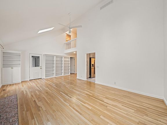 5th image of 807 Nordyke Rd