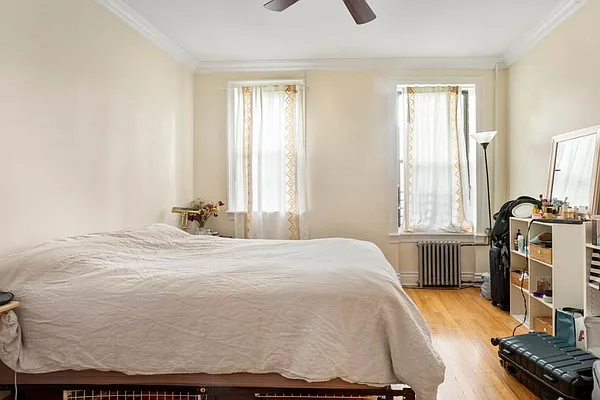 Rented by Douglas Elliman | media 7